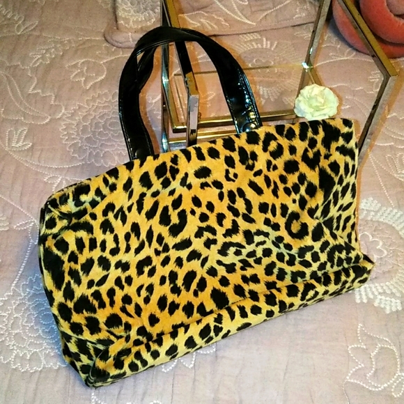 Dior Leopard 🐆 Double Zip 💜 Carry All 👛 - Picture 1 of 10